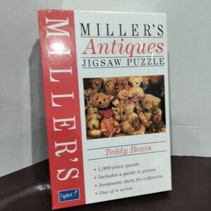 Antiques Teddy Bears Jigsaw Puzzle - Red and Brown